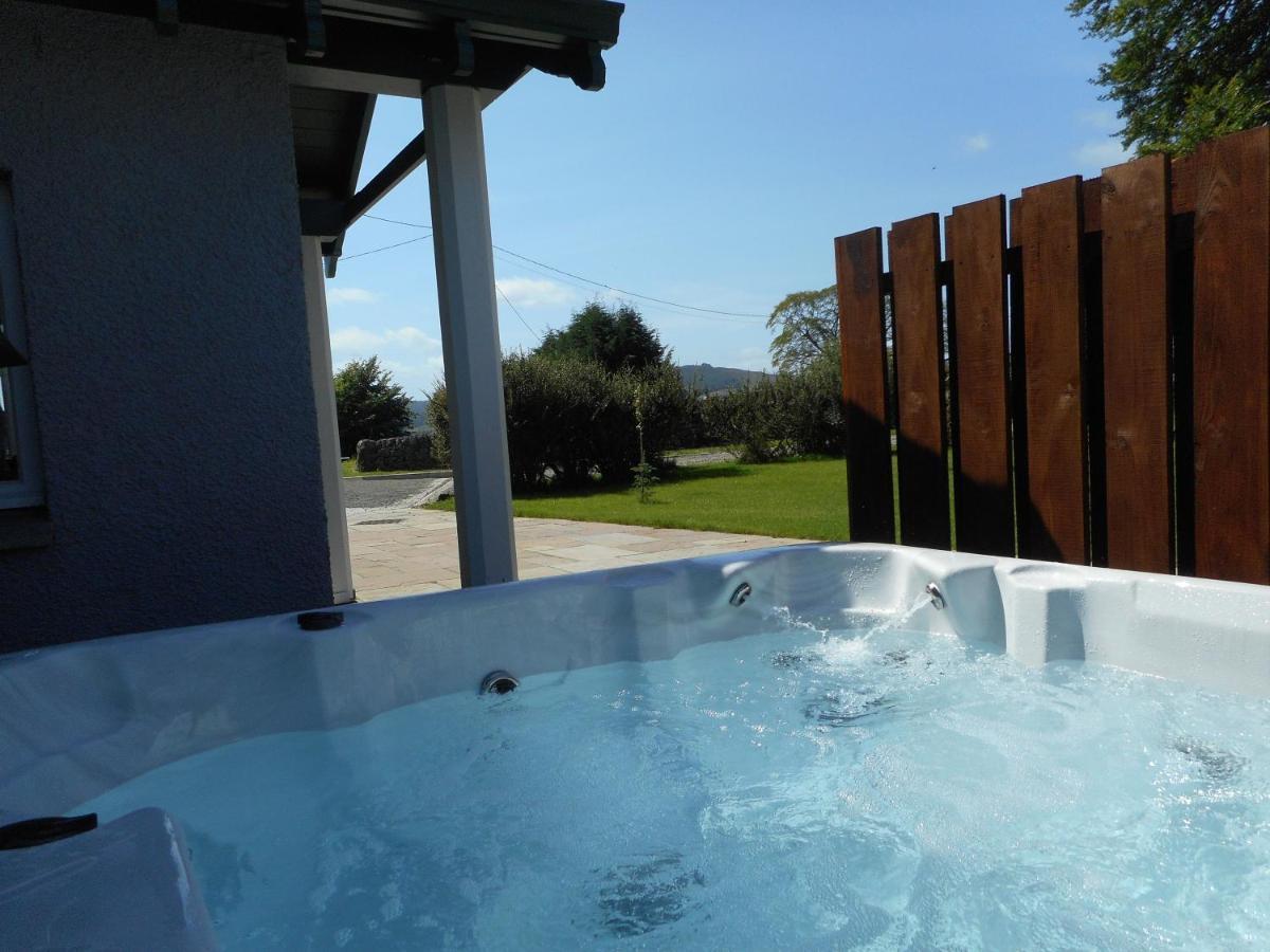 Chauffeur'S Cottage With Hot Tub Cray  ภายนอก รูปภาพ